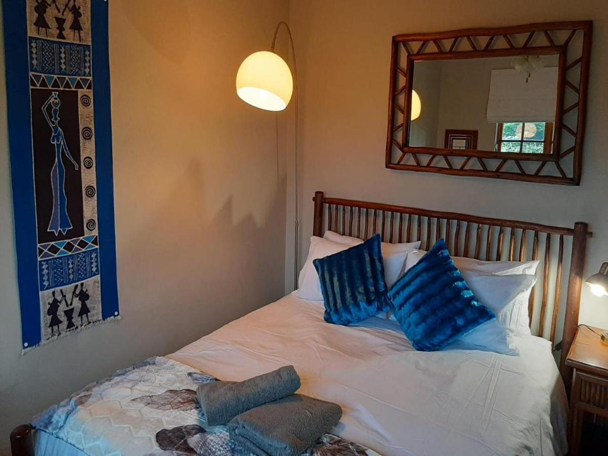 Cicada Self Catering Cottage Ундерберг Экстерьер фото